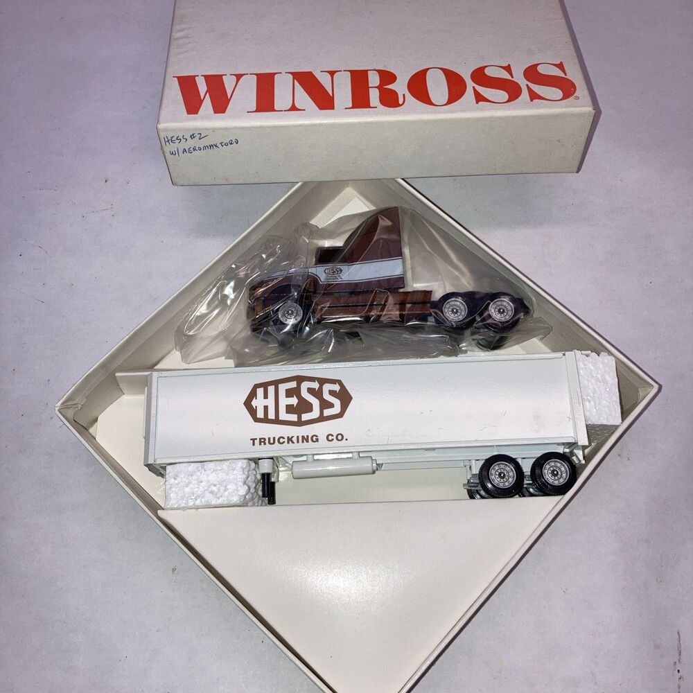 Hess Trucking Co Harrisburg, PA Winross Truck